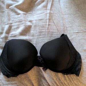 38D VS Bra